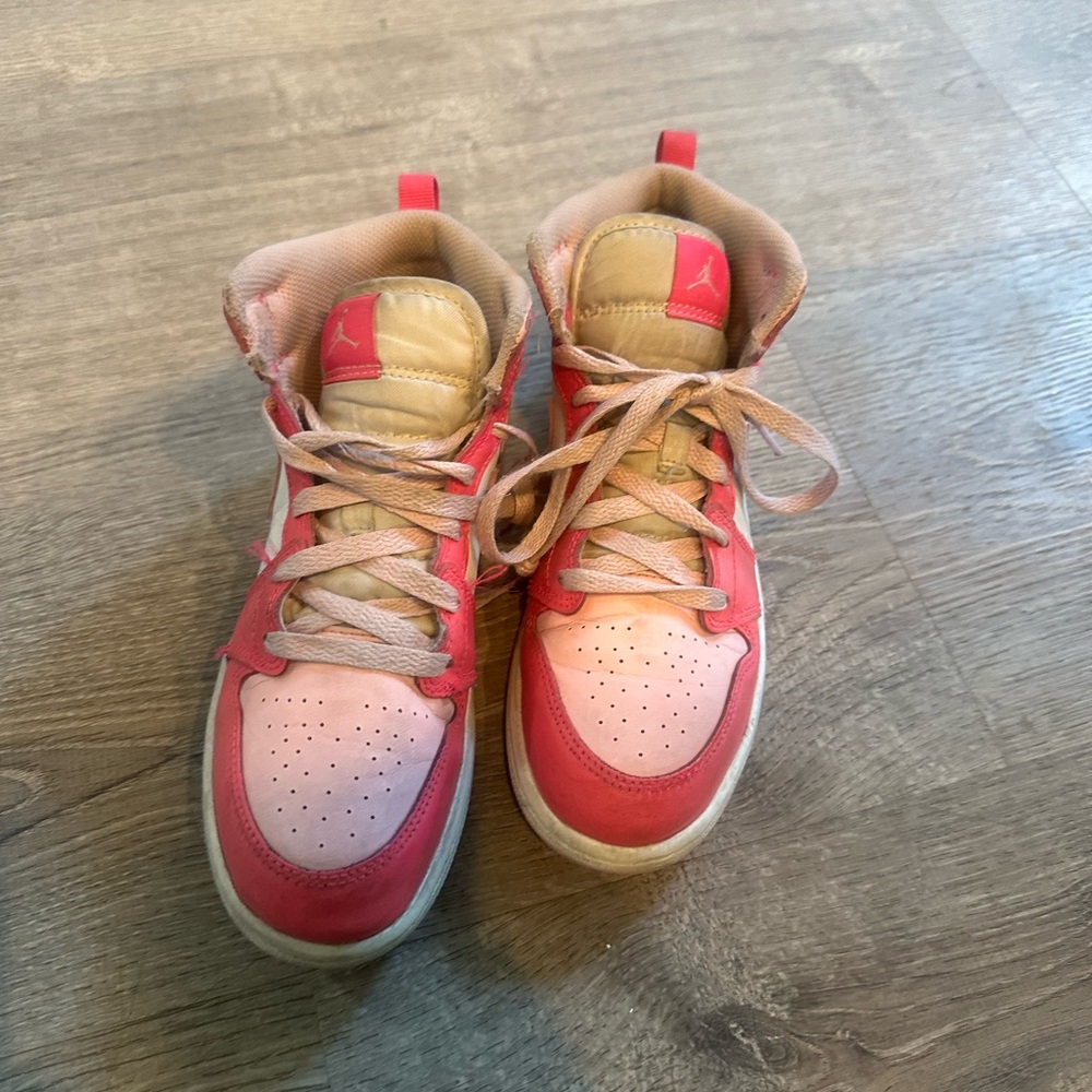 Kids Pink and White Nike Air Jordan1 Mid Leather Sneakers